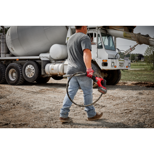 MILWAUKEE - M18 FUEL™ 8' Concrete Pencil Vibrator
